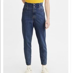 Levi’s High Waisted Taper Jeans
